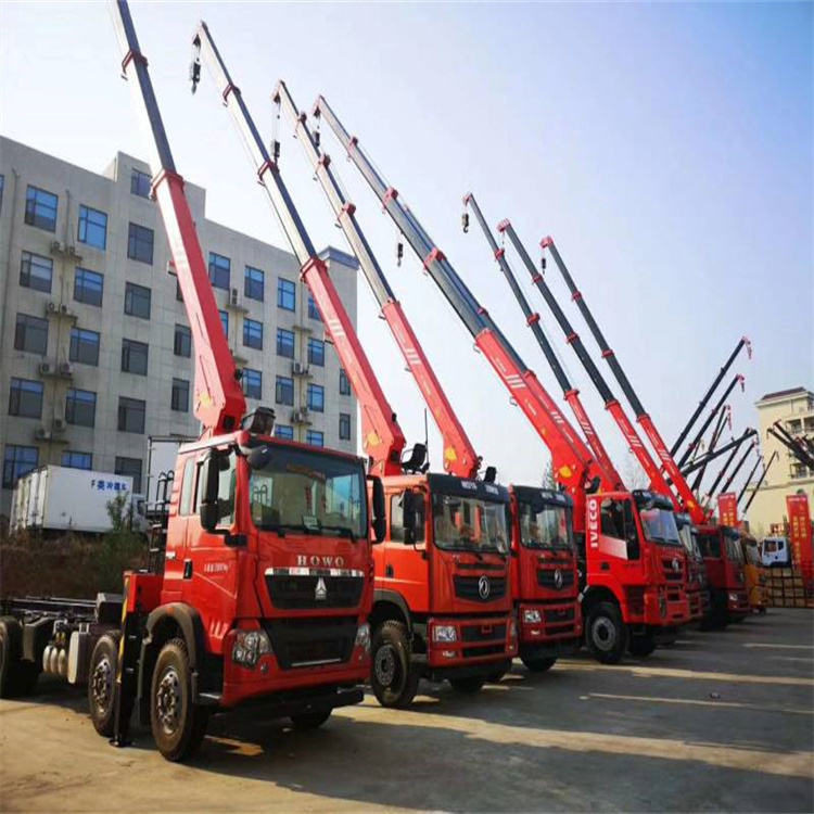 海门租专业吊车电话