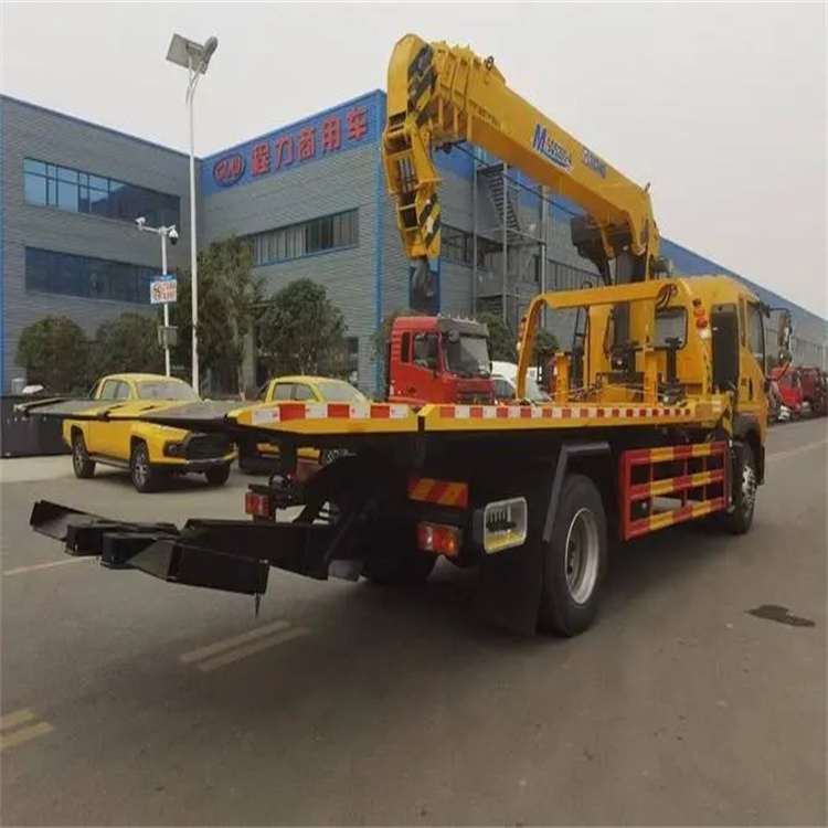 海门附近小随车吊出租电话，轻松解决搬运烦恼