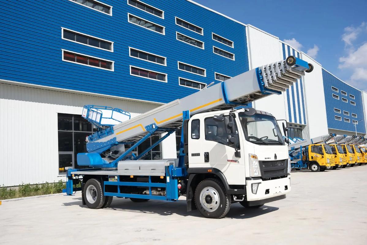 海门出租云梯车高空作业车 建筑垃圾搬运